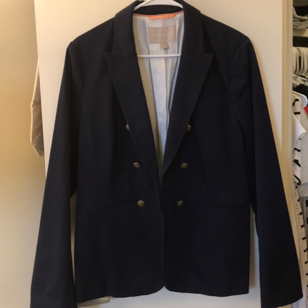Navy Banana Republic blazer